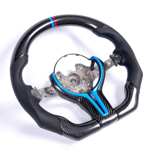 iCarPro BMW F30 F80 F82 F87 carbon fiber steering wheel with blue cover side view