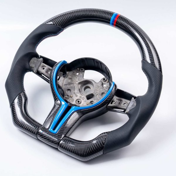 iCarPro BMW F30 F80 F82 F87 carbon fiber steering wheel with blue cover side view