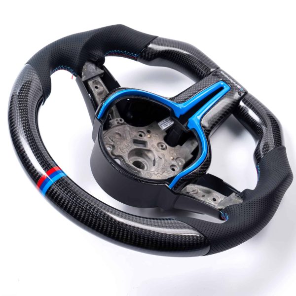 iCarPro BMW F30 F80 F82 F87 carbon fiber steering wheel with blue cover side view